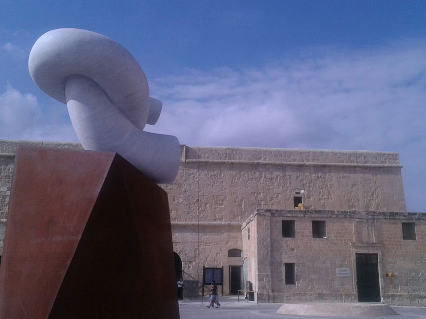 Bespoke Carrara Marble Installations