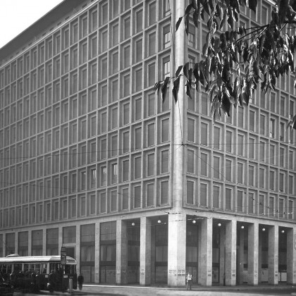 Bespoke Carrara Marble Installations