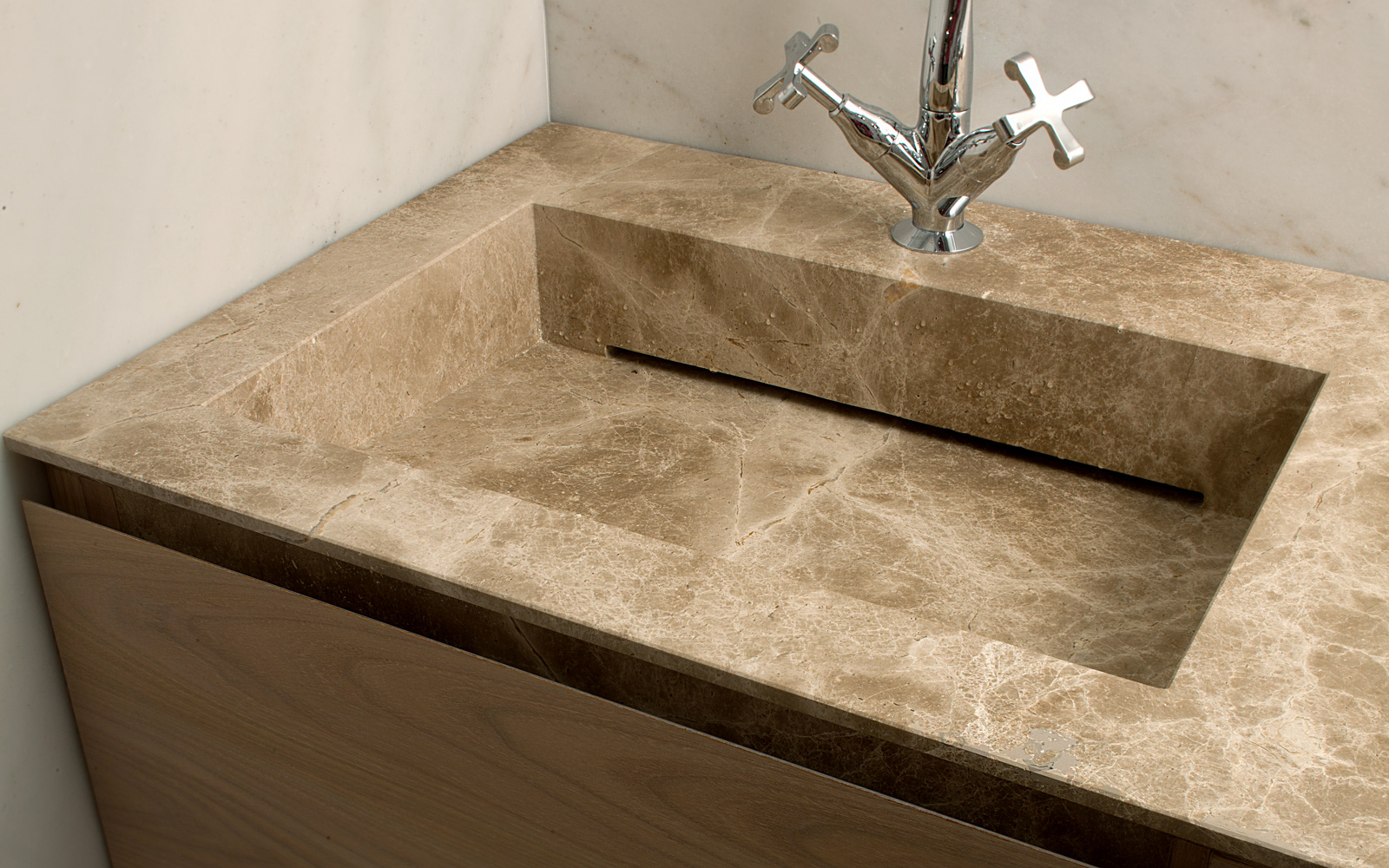 Bespoke Carrara Marble Installations