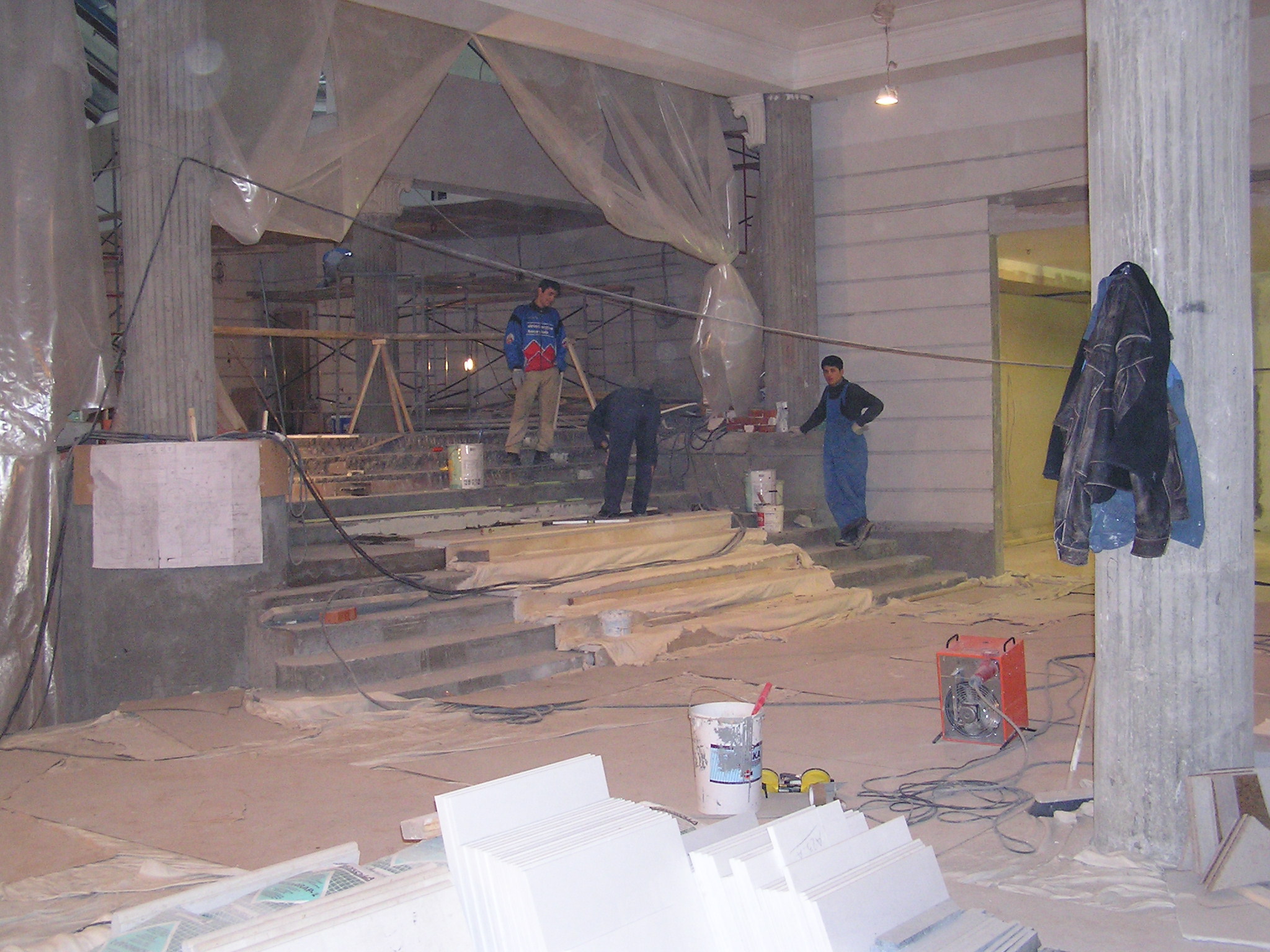 Bespoke Carrara Marble Installations