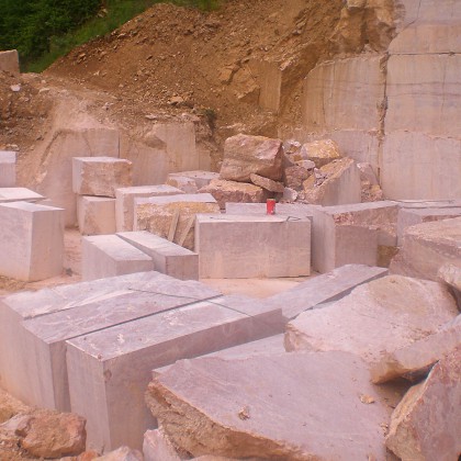 Bespoke Carrara Marble Installations