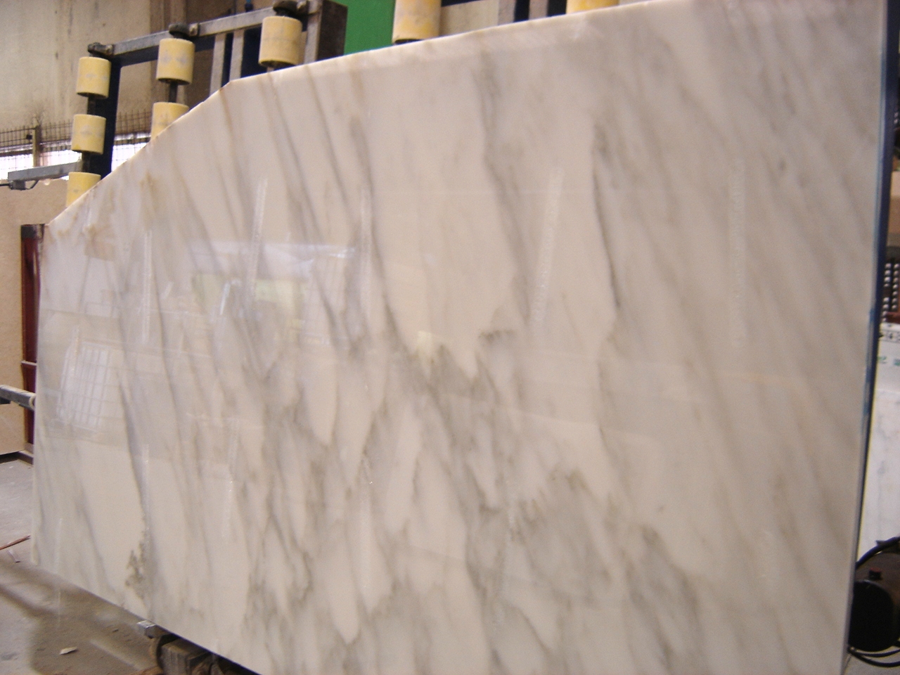 Bespoke Carrara Marble Installations