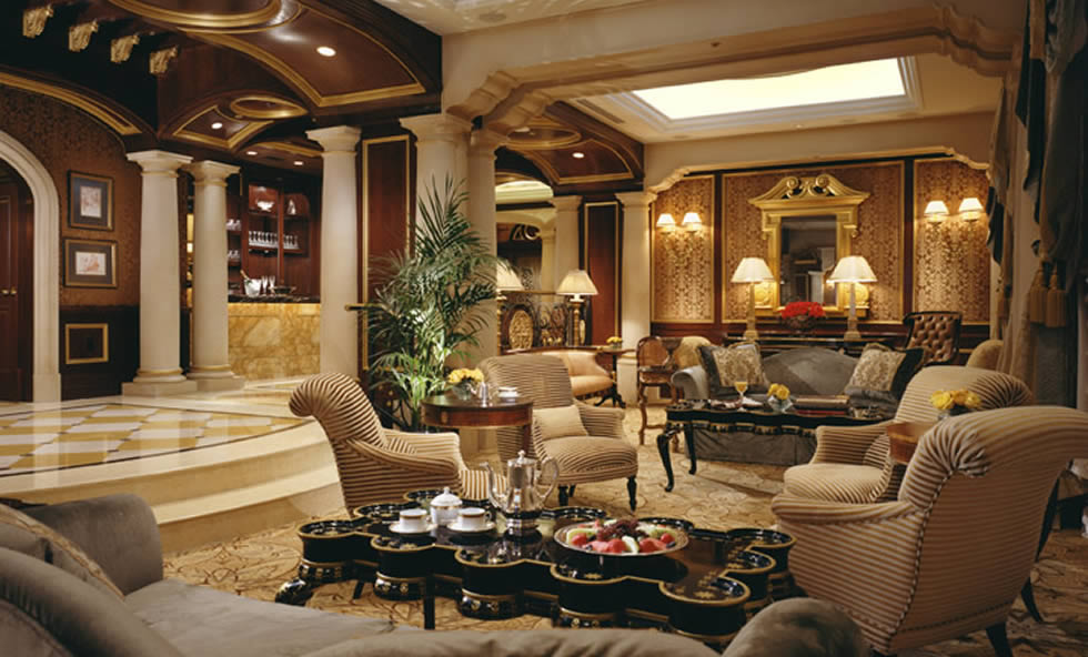 Bespoke Carrara Marble Installations