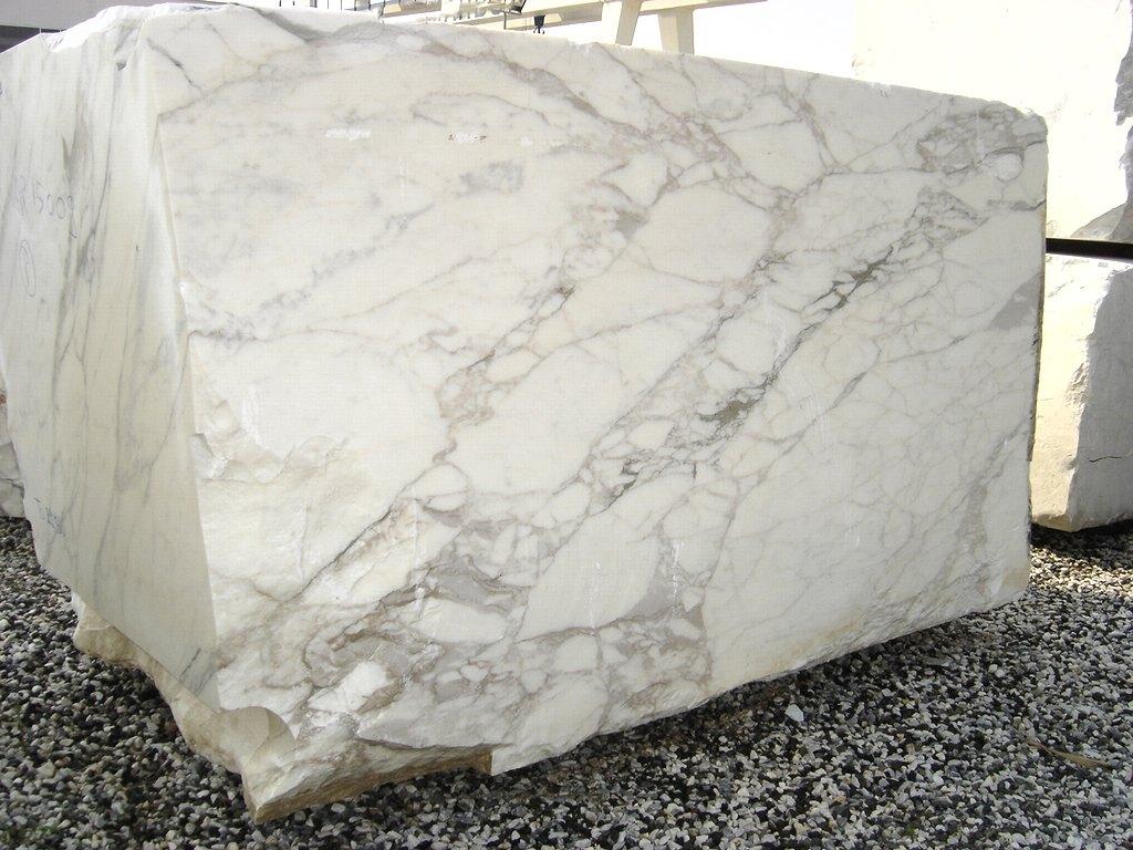 Bespoke Carrara Marble Installations