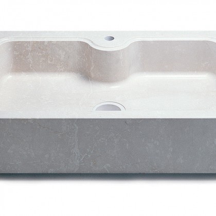 Bespoke Carrara Marble Installations