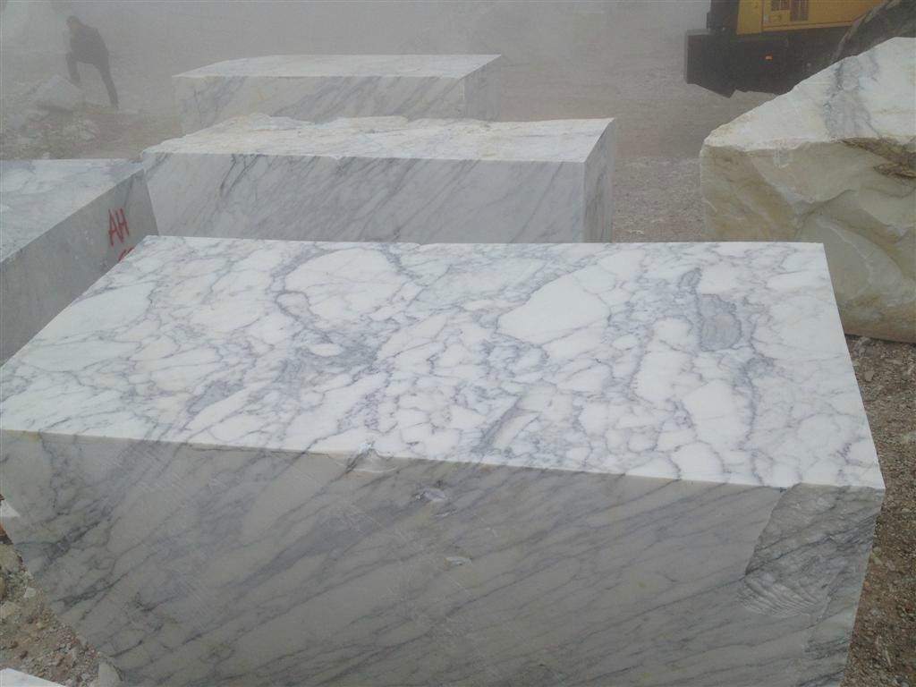 Bespoke Carrara Marble Installations