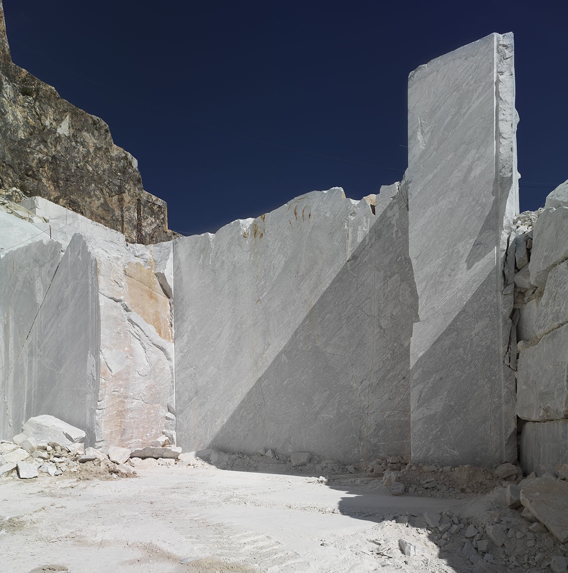 Bespoke Carrara Marble Installations