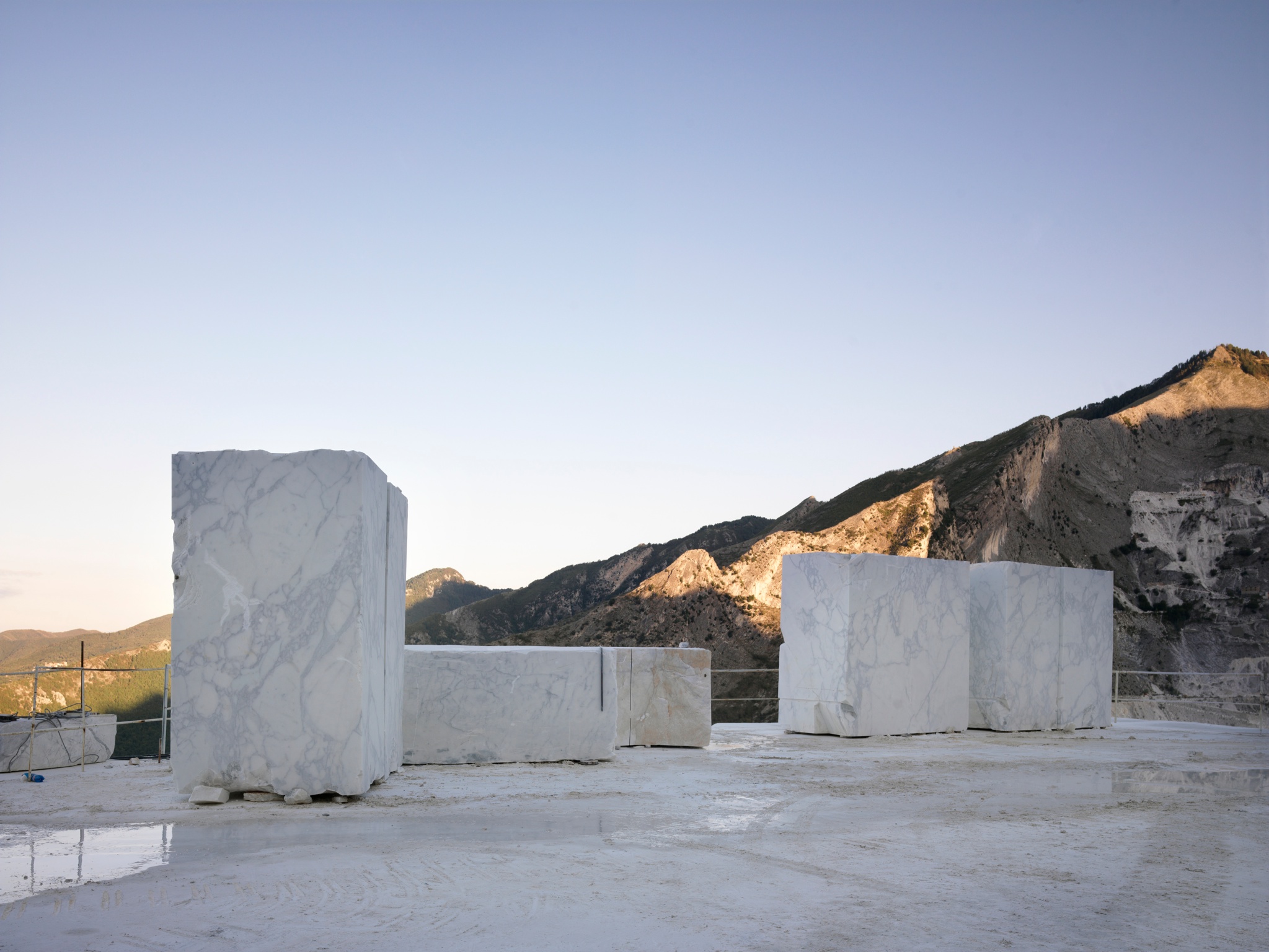 Bespoke Carrara Marble Installations