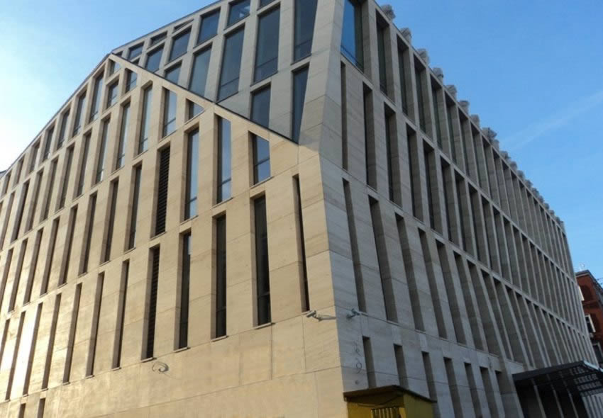 Bespoke Carrara Marble Installations