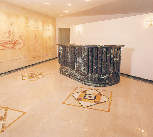 Bespoke Carrara Marble Installations