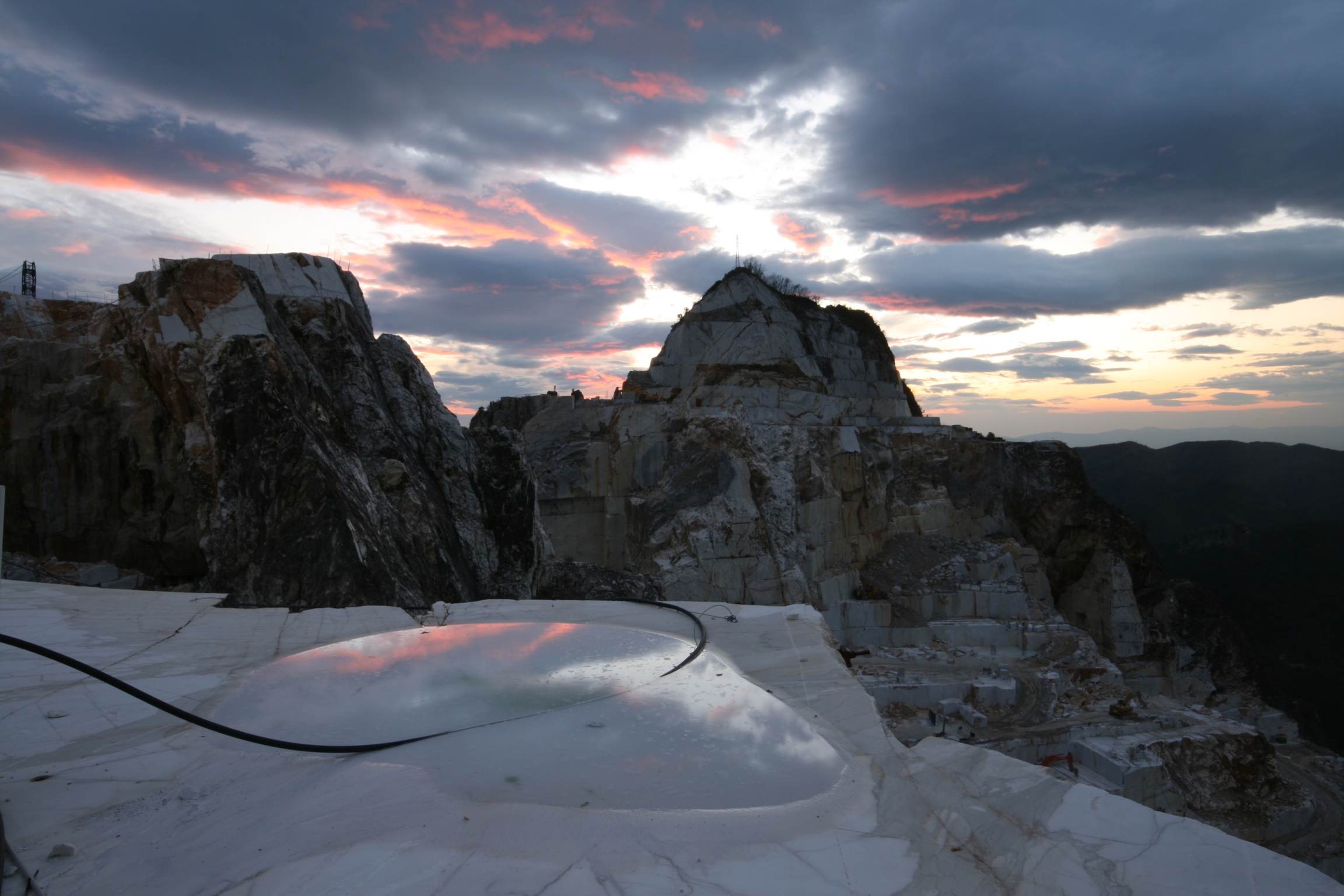 Bespoke Carrara Marble Installations