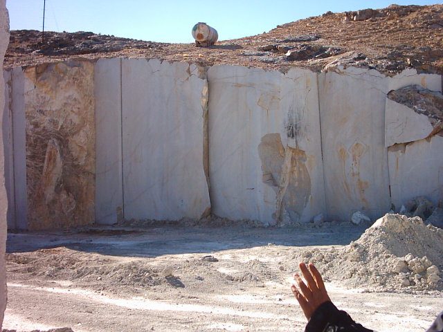 Bespoke Carrara Marble Installations