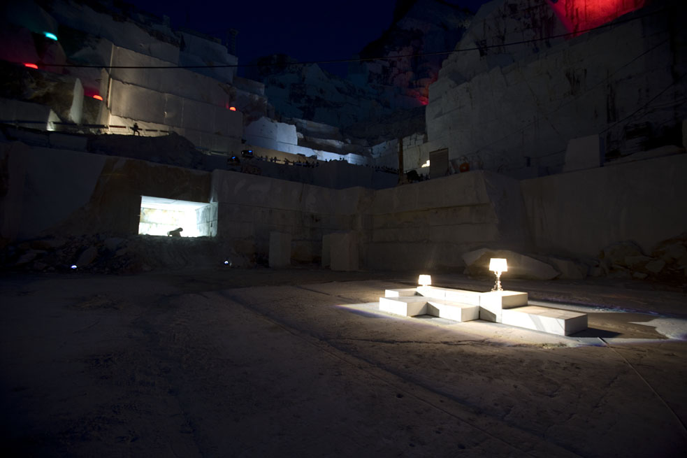 Bespoke Carrara Marble Installations