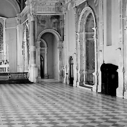 Bespoke Carrara Marble Installations