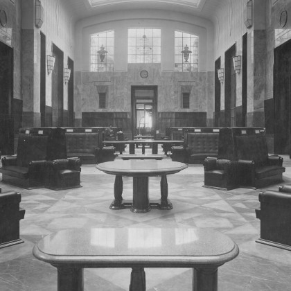 Bespoke Carrara Marble Installations