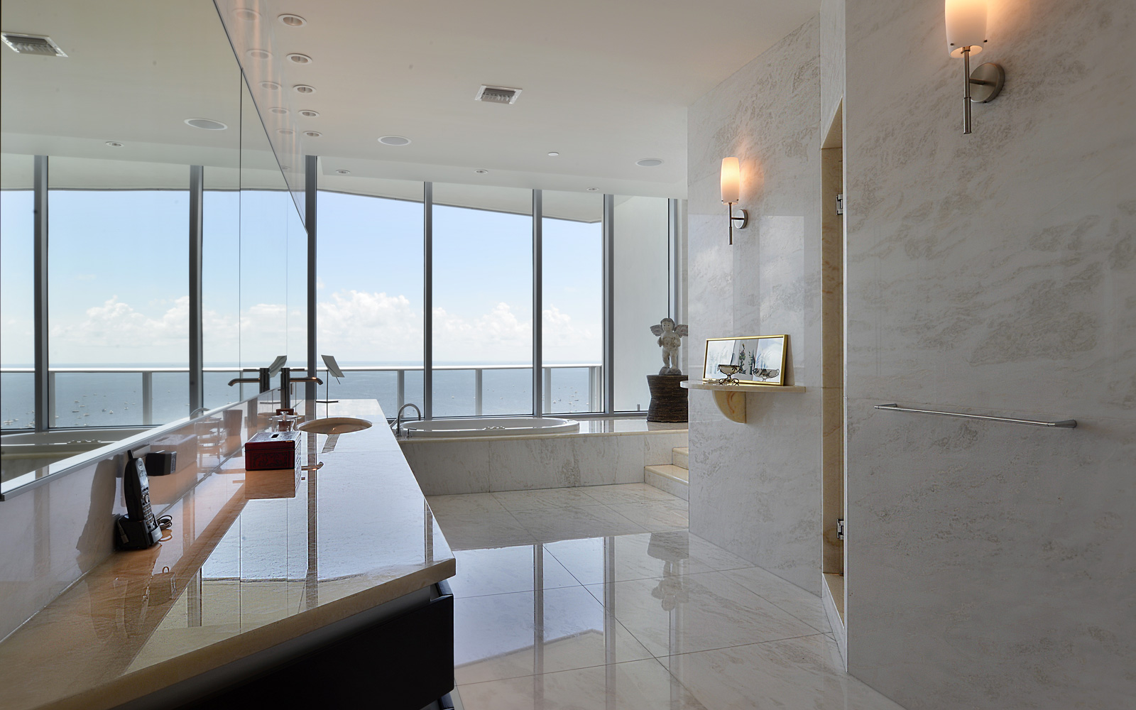 Bespoke Carrara Marble Installations