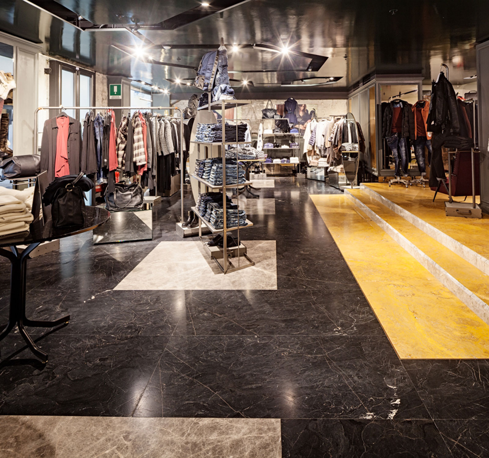 Bespoke Carrara Marble Installations