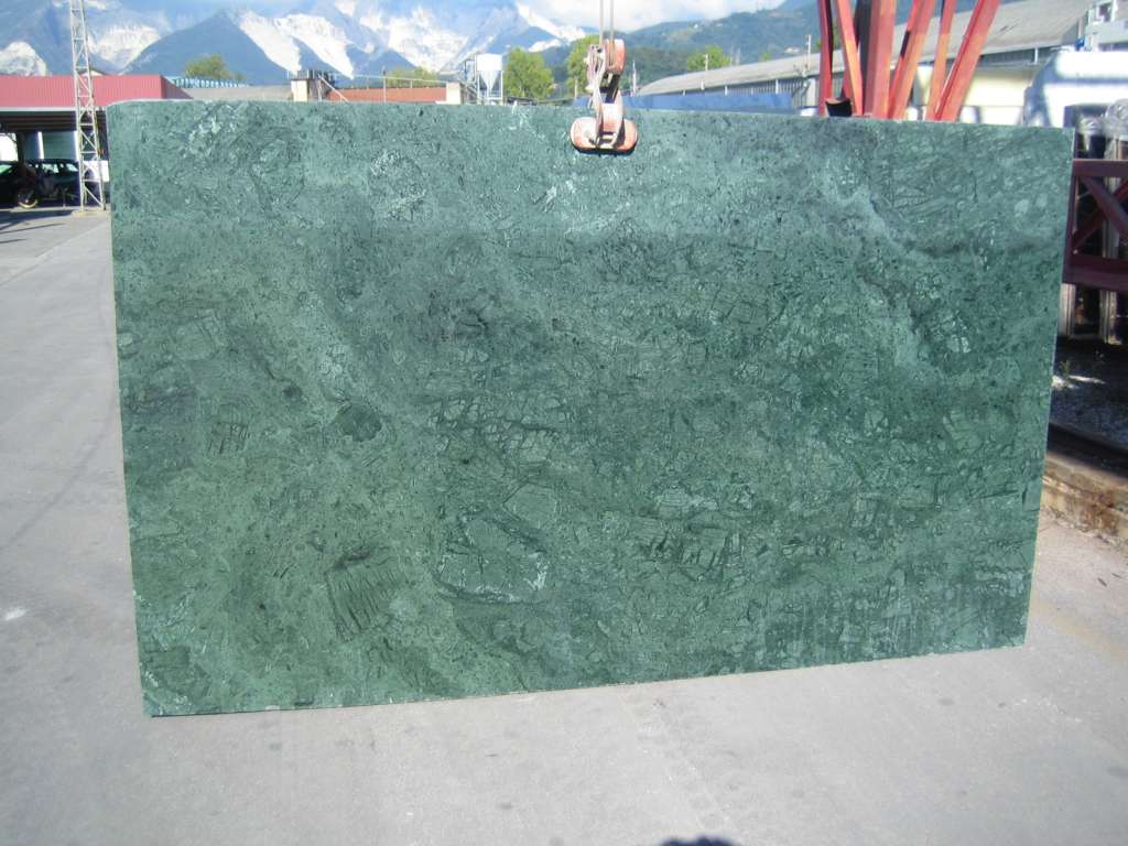 Bespoke Carrara Marble Installations