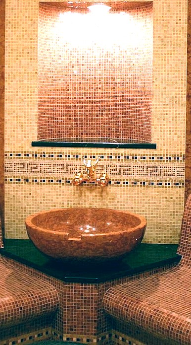 Bespoke Carrara Marble Installations