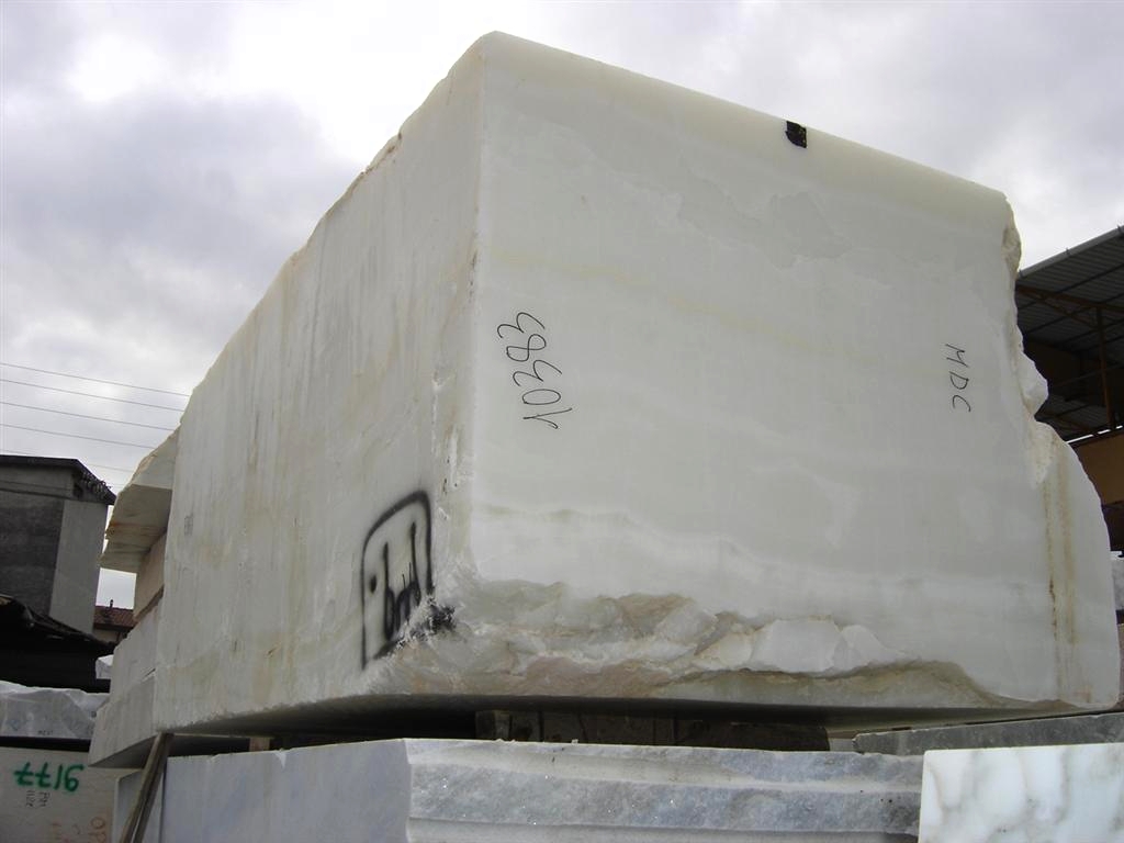 Bespoke Carrara Marble Installations