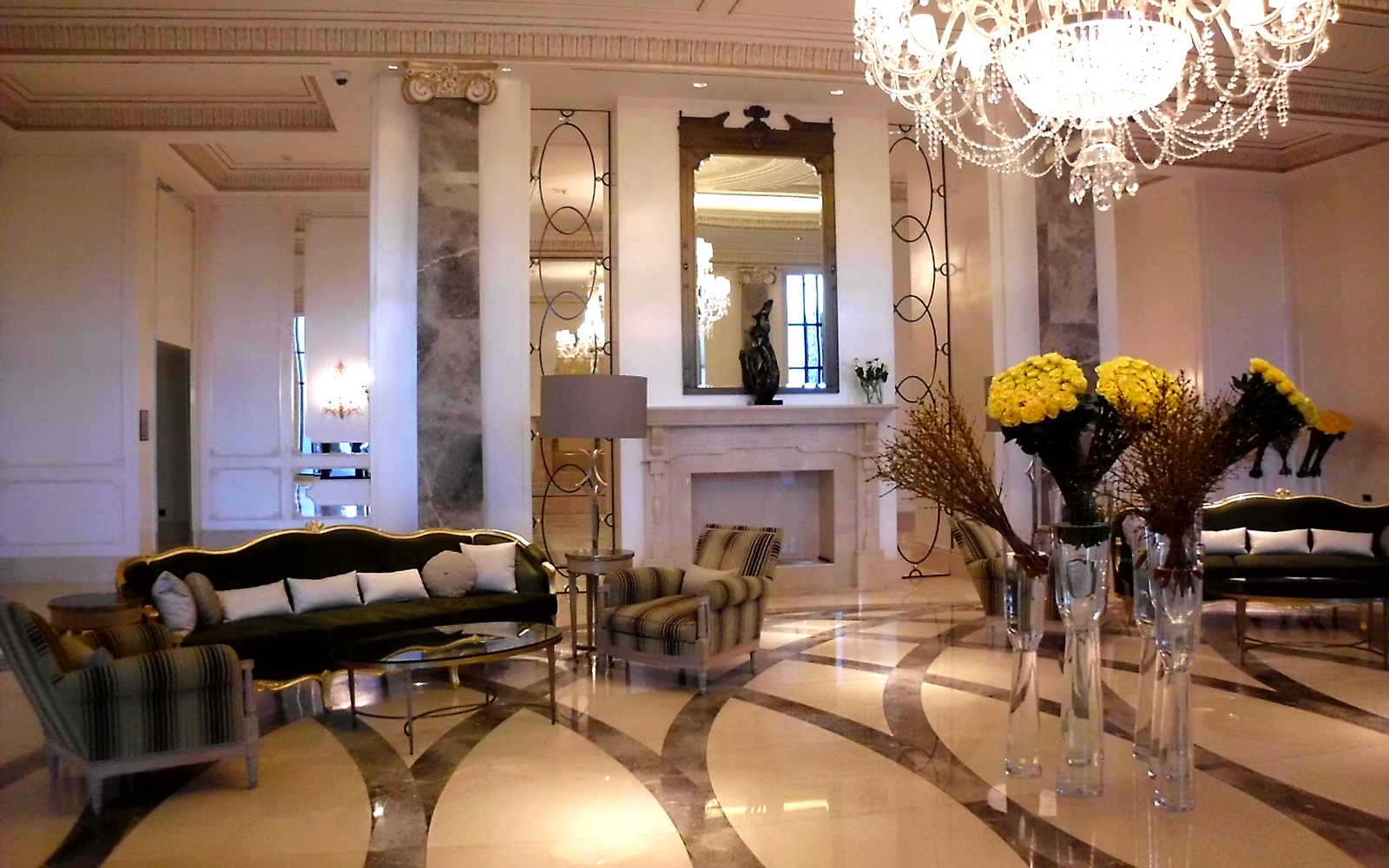 Bespoke Carrara Marble Installations