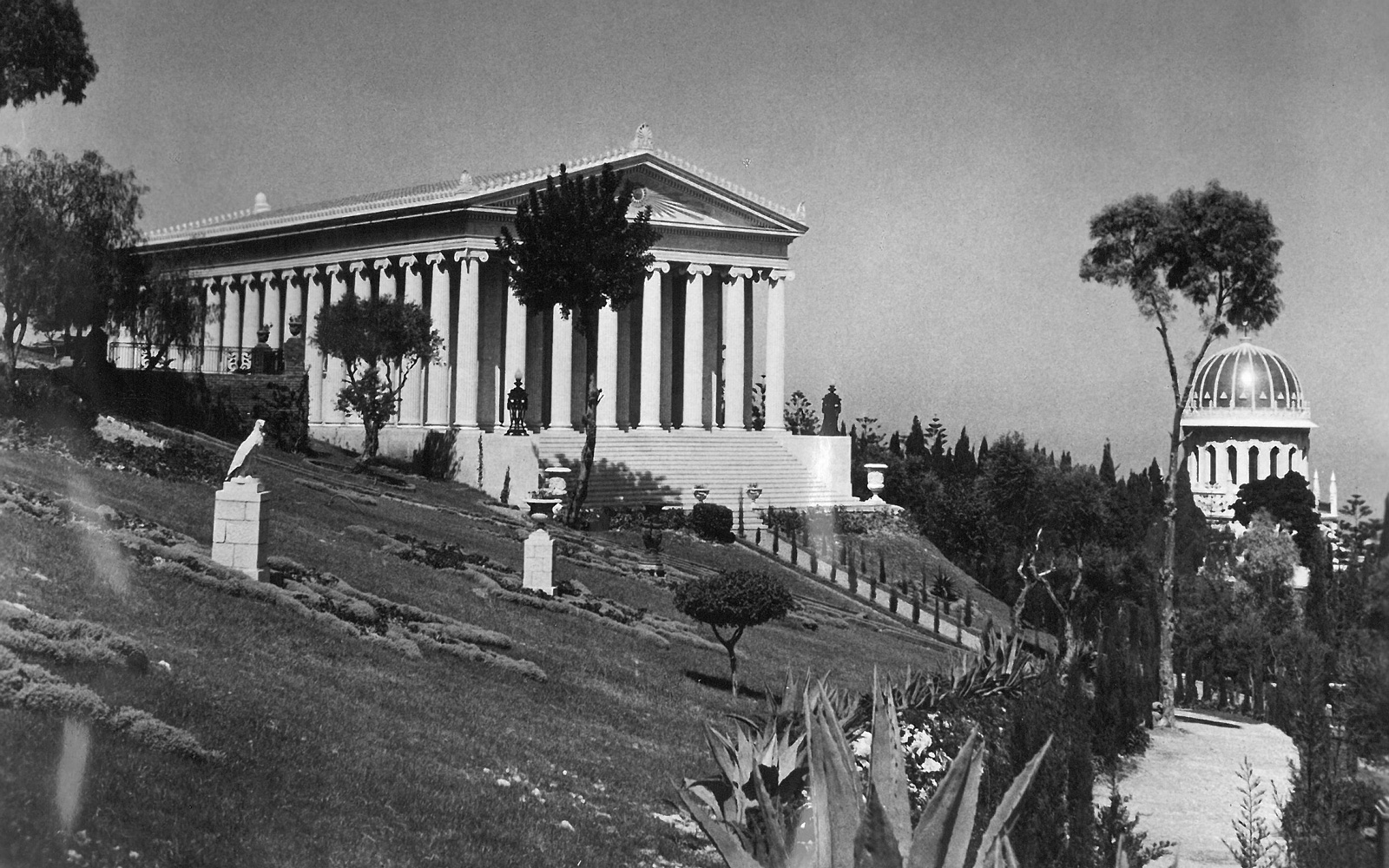 Bespoke Carrara Marble Installations