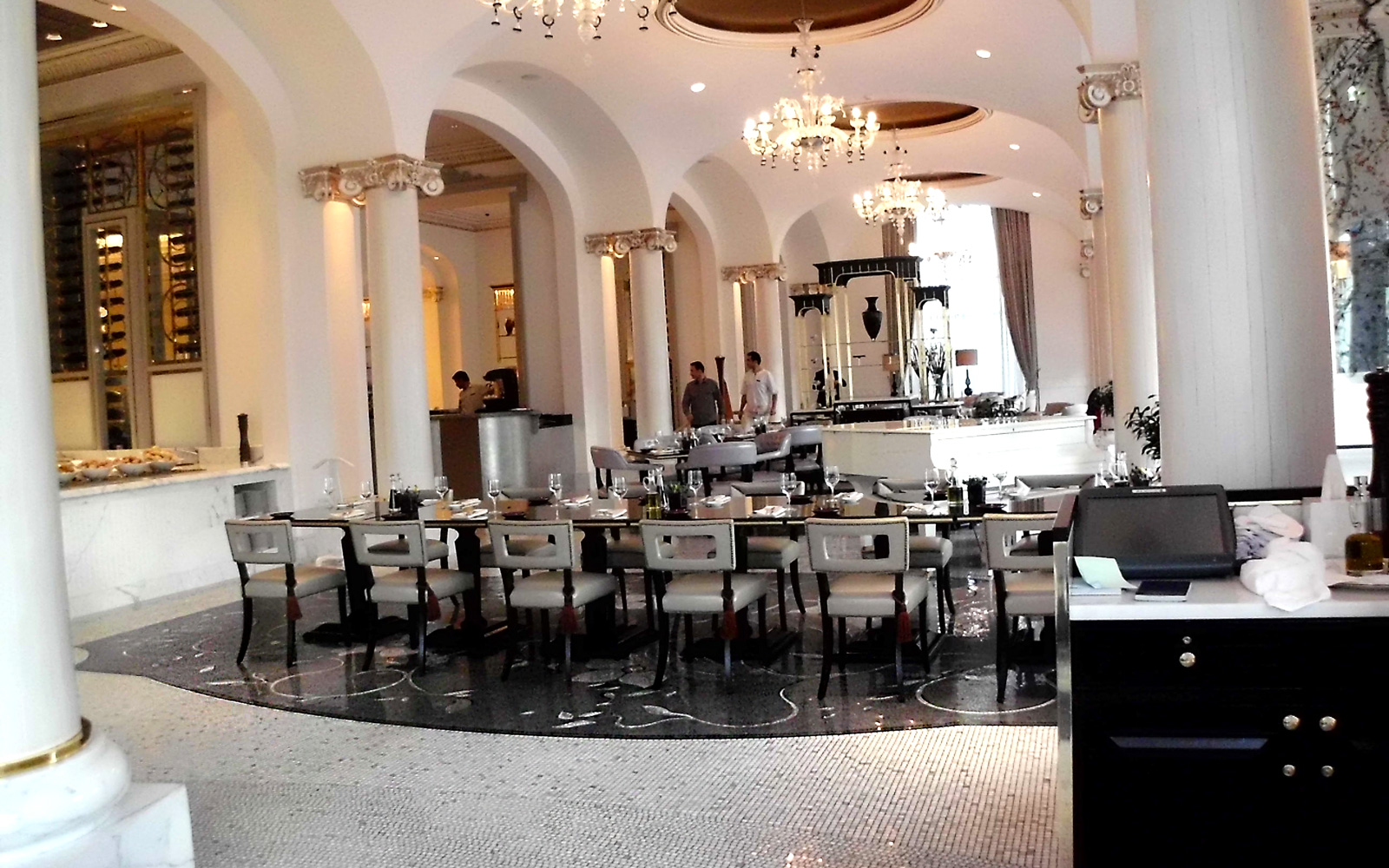 Bespoke Carrara Marble Installations