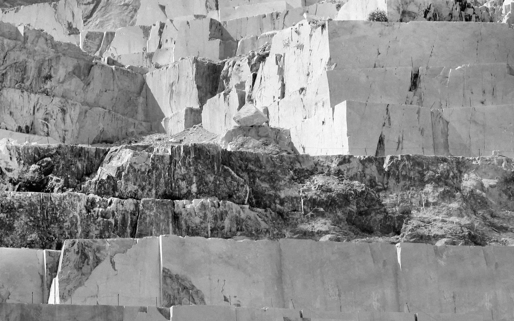 Bespoke Carrara Marble Installations