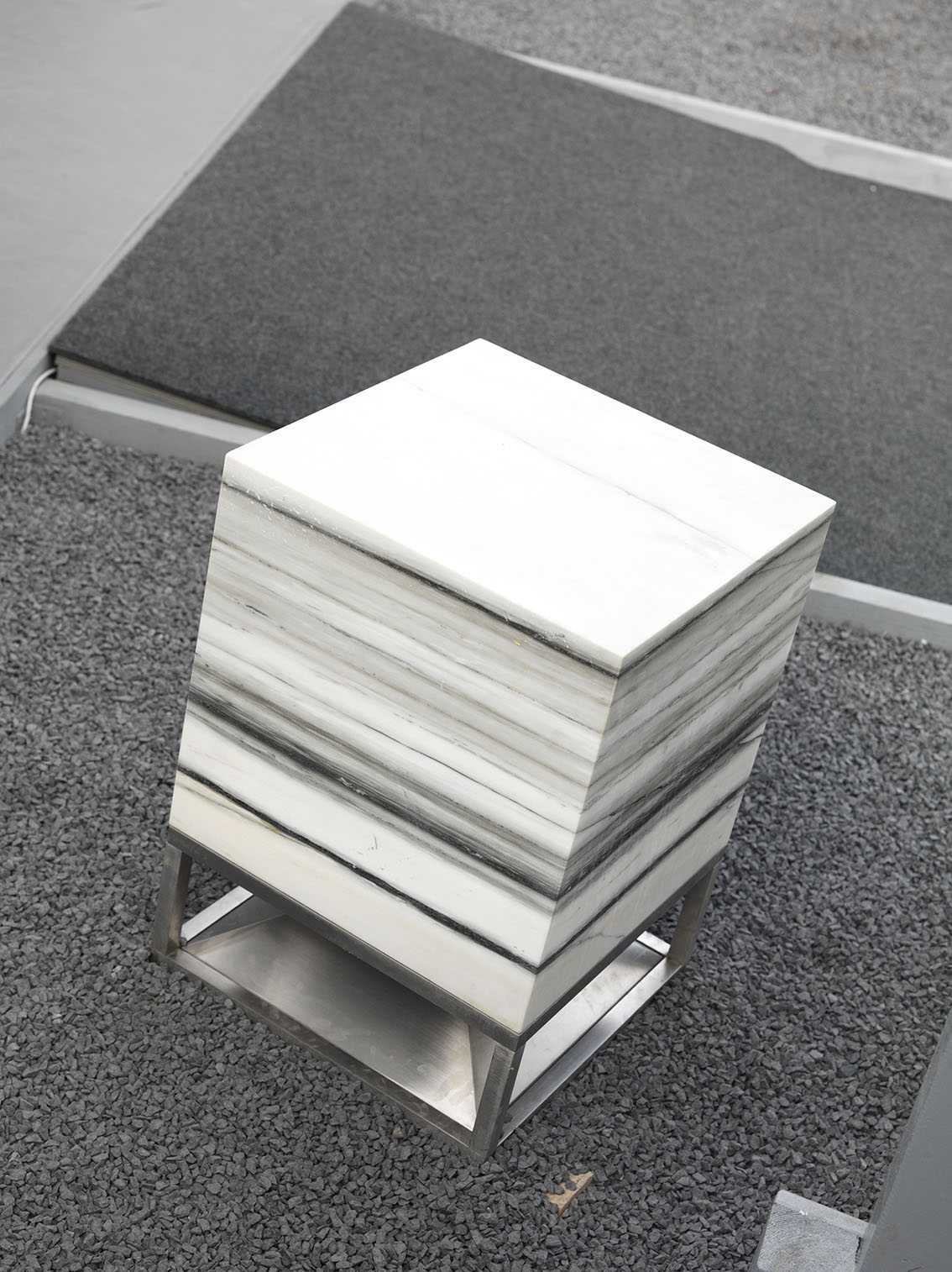 Bespoke Carrara Marble Installations