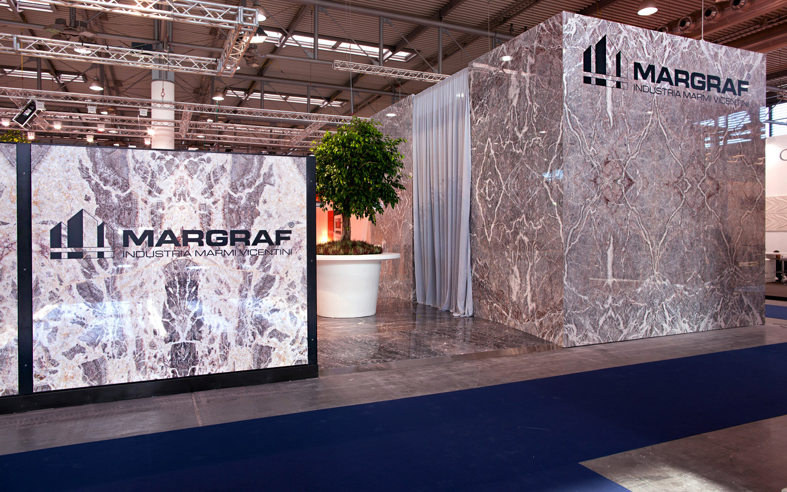 Bespoke Carrara Marble Installations