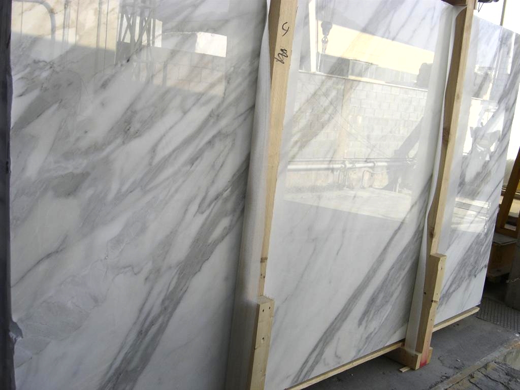 Bespoke Carrara Marble Installations
