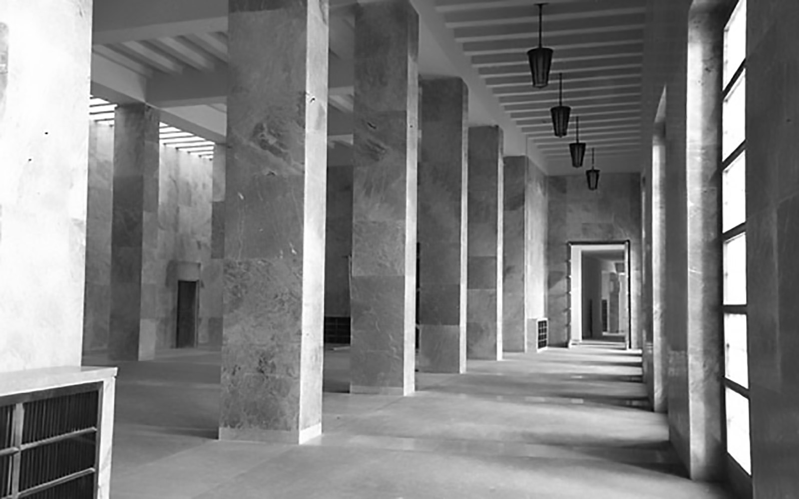 Bespoke Carrara Marble Installations