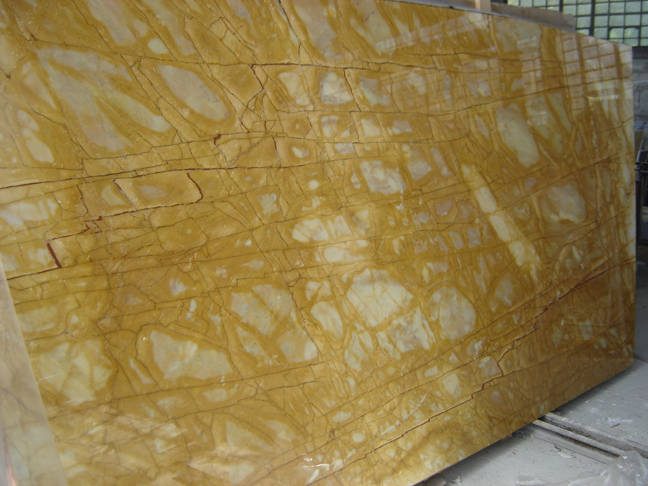 Bespoke Carrara Marble Installations