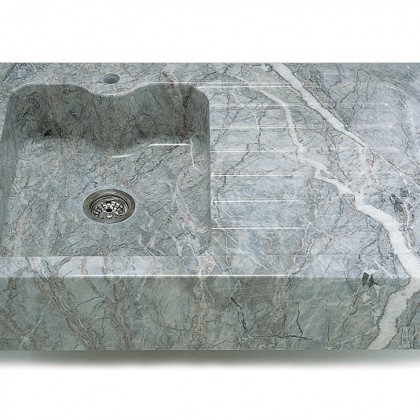 Bespoke Carrara Marble Installations