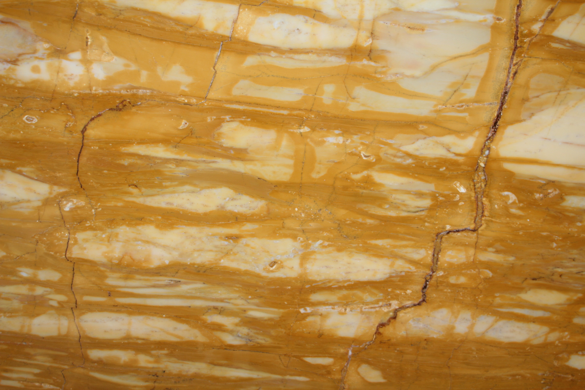 Bespoke Carrara Marble Installations