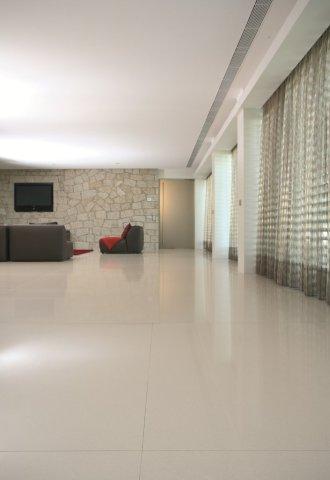 Bespoke Carrara Marble Installations