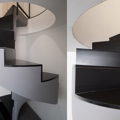 Luxury Carrara Marble Stairs