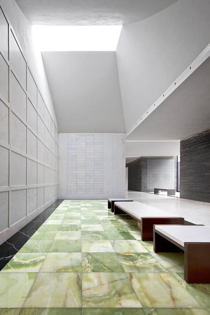 Bespoke Carrara Marble Installations
