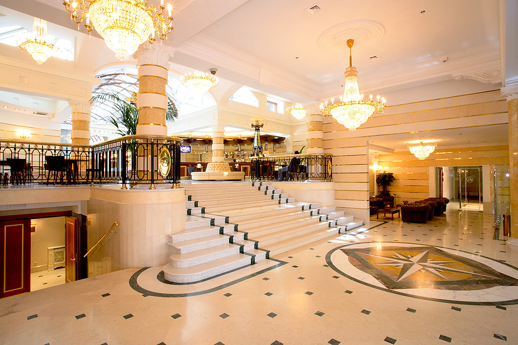Bespoke Carrara Marble Installations