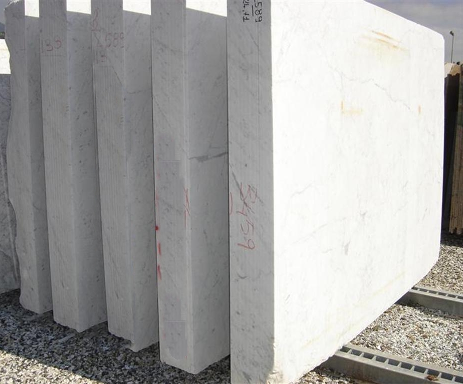 Bespoke Carrara Marble Installations