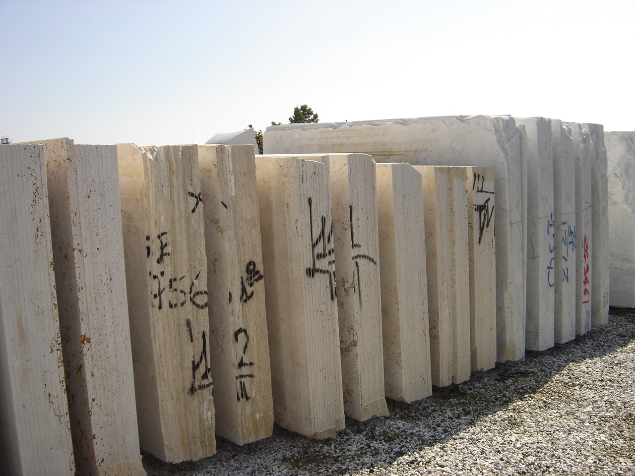 Bespoke Carrara Marble Installations