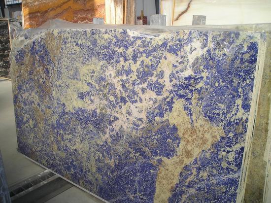 Bespoke Carrara Marble Installations