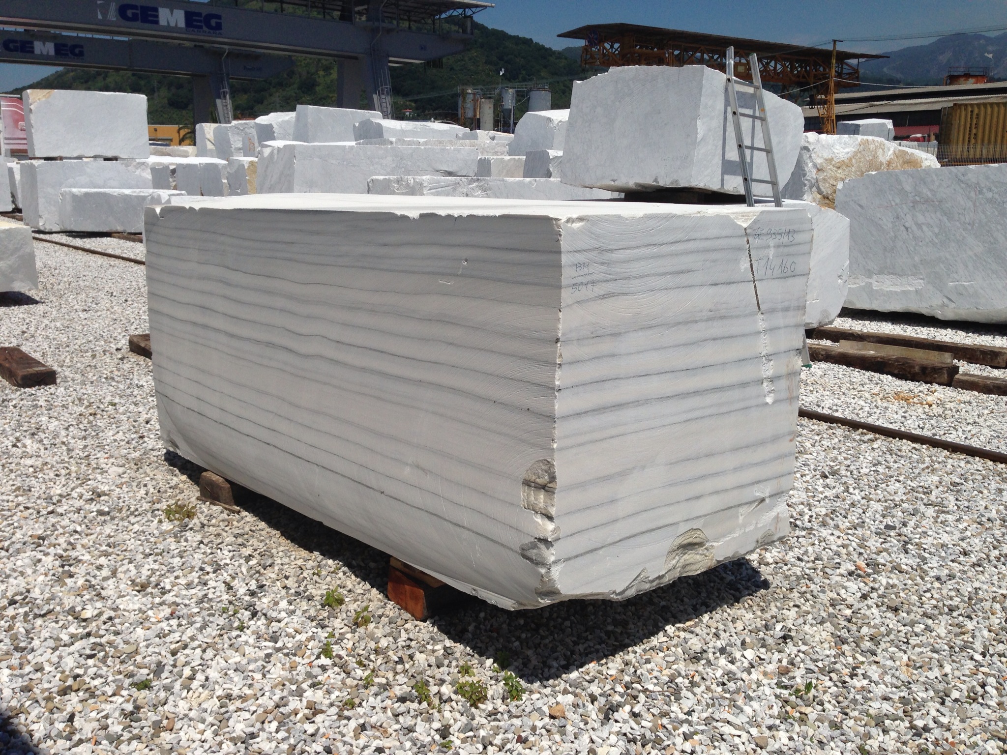 Bespoke Carrara Marble Installations