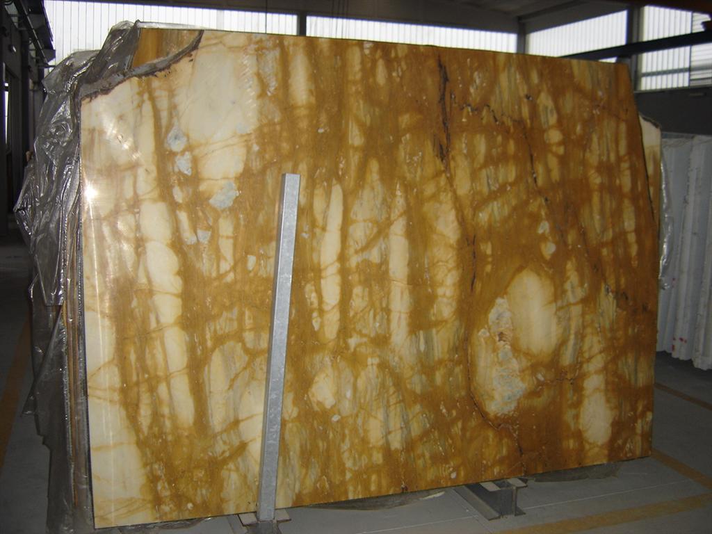 Bespoke Carrara Marble Installations