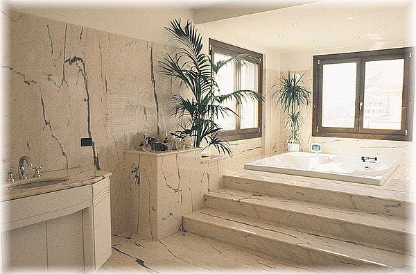 Luxury Carrara Marble Bathroom Design