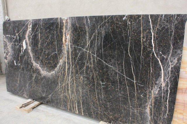 Bespoke Carrara Marble Installations
