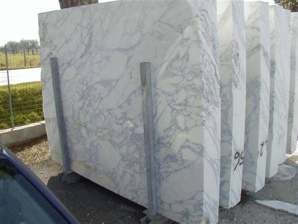 Bespoke Carrara Marble Installations