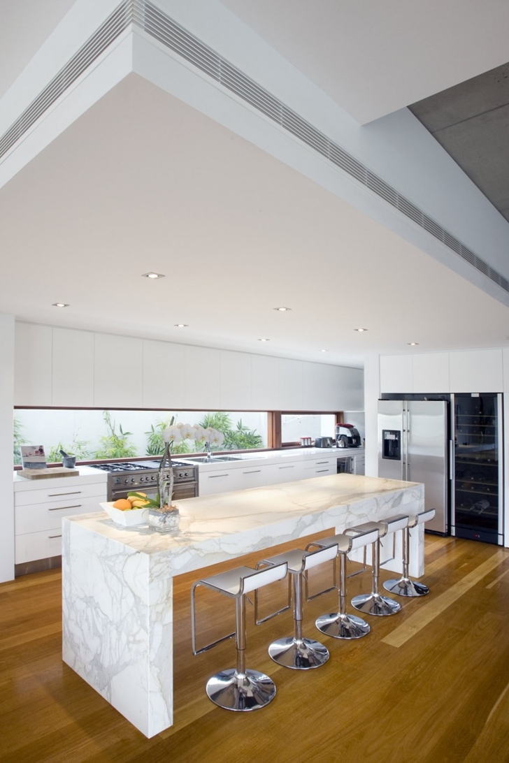 Bespoke Carrara Marble Installations