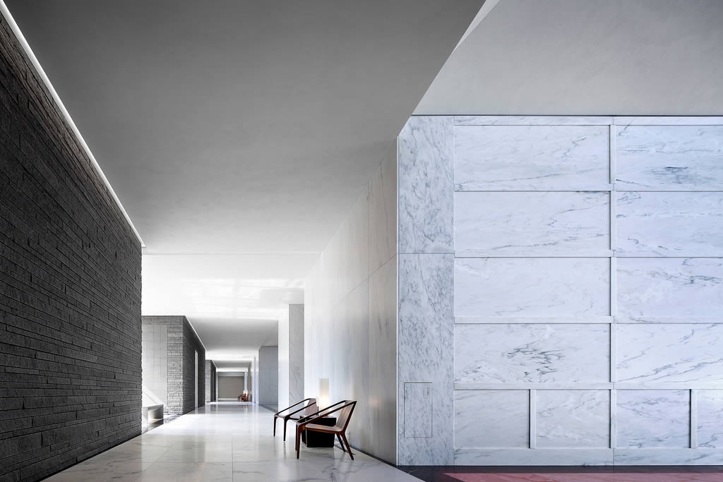 Bespoke Carrara Marble Installations