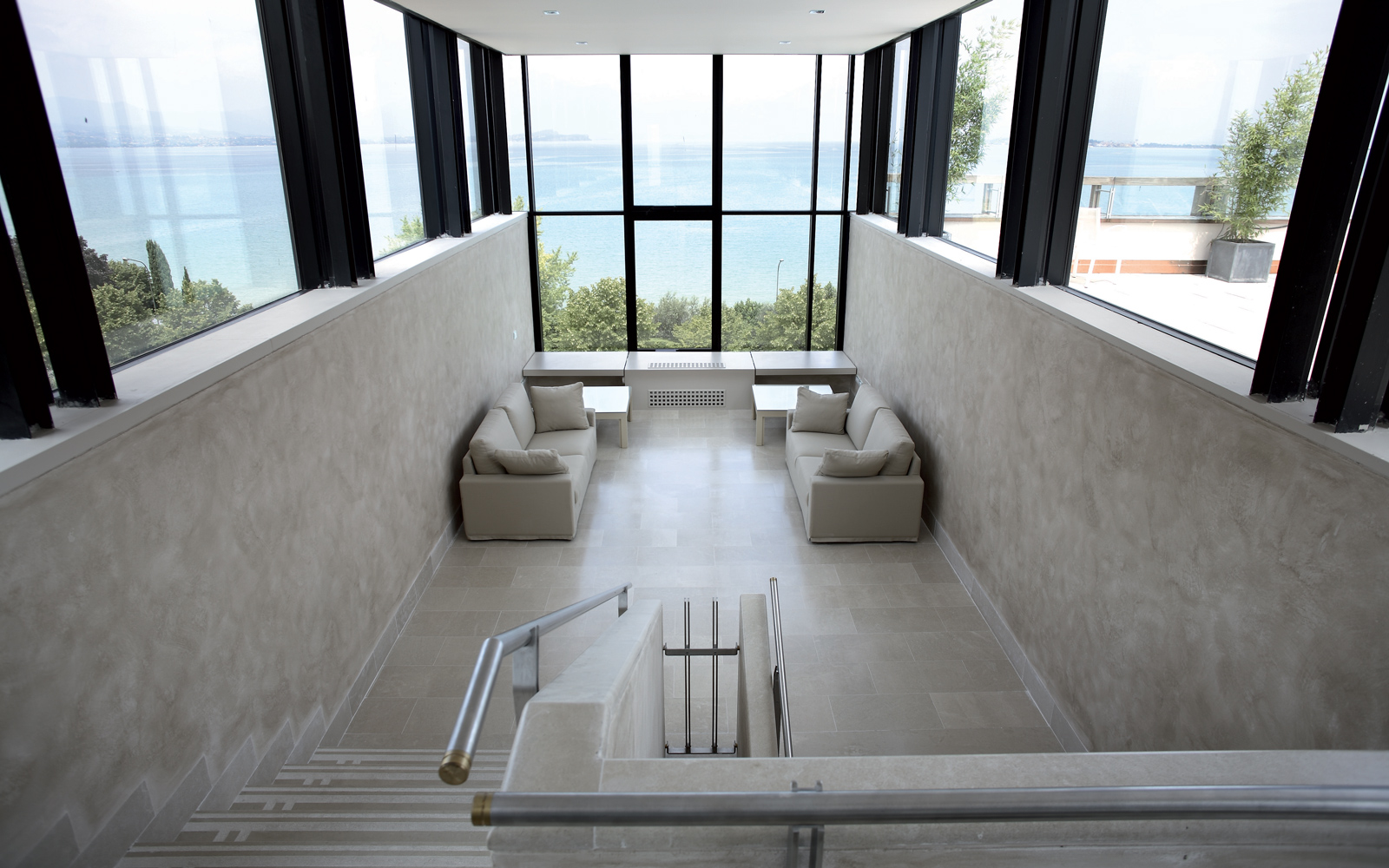 Bespoke Carrara Marble Installations